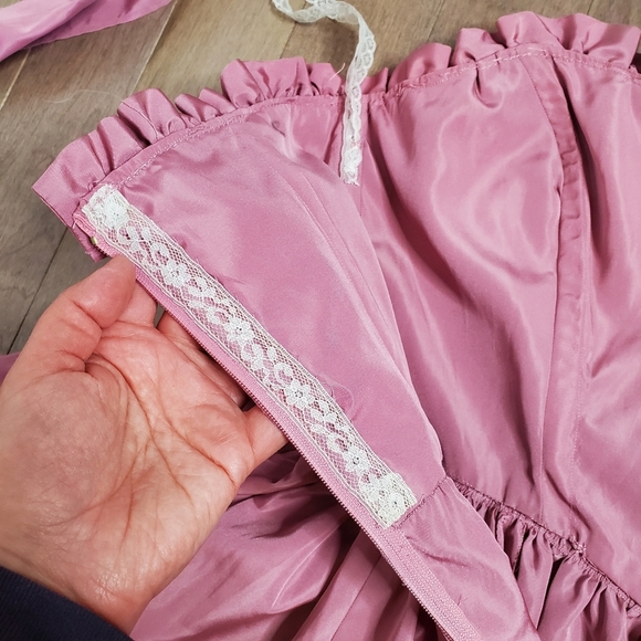 Hand made pink strapless prom dress with sweetheart neckline - Picture 12 of 14